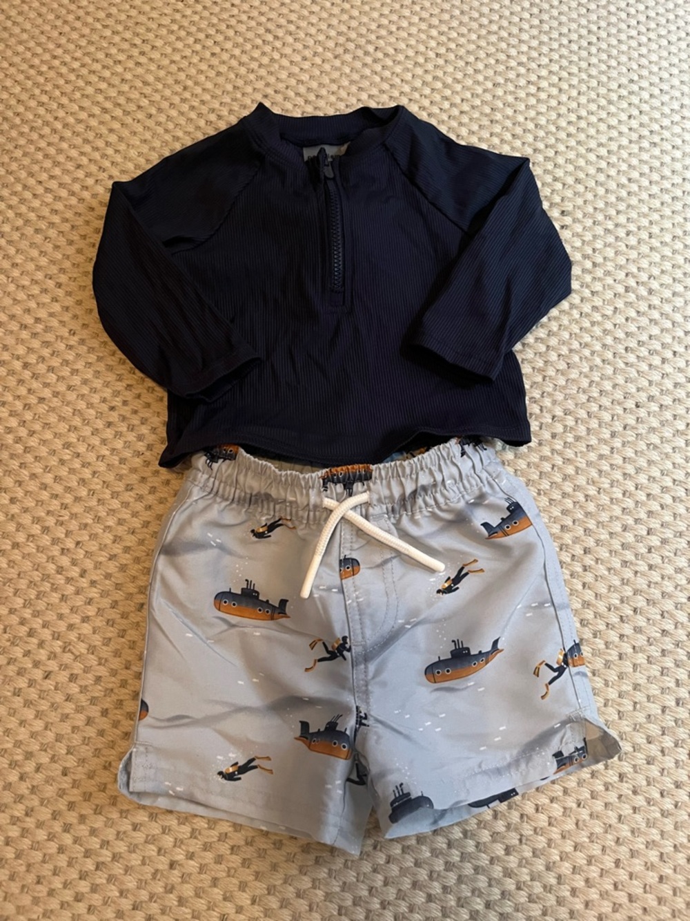 Petit Lem Rashguard & Swim Trunks